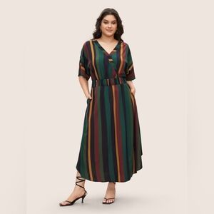 BloomChic Striped Maxi Dress Short Sleeve Pockets Size 18 Boho Western Career